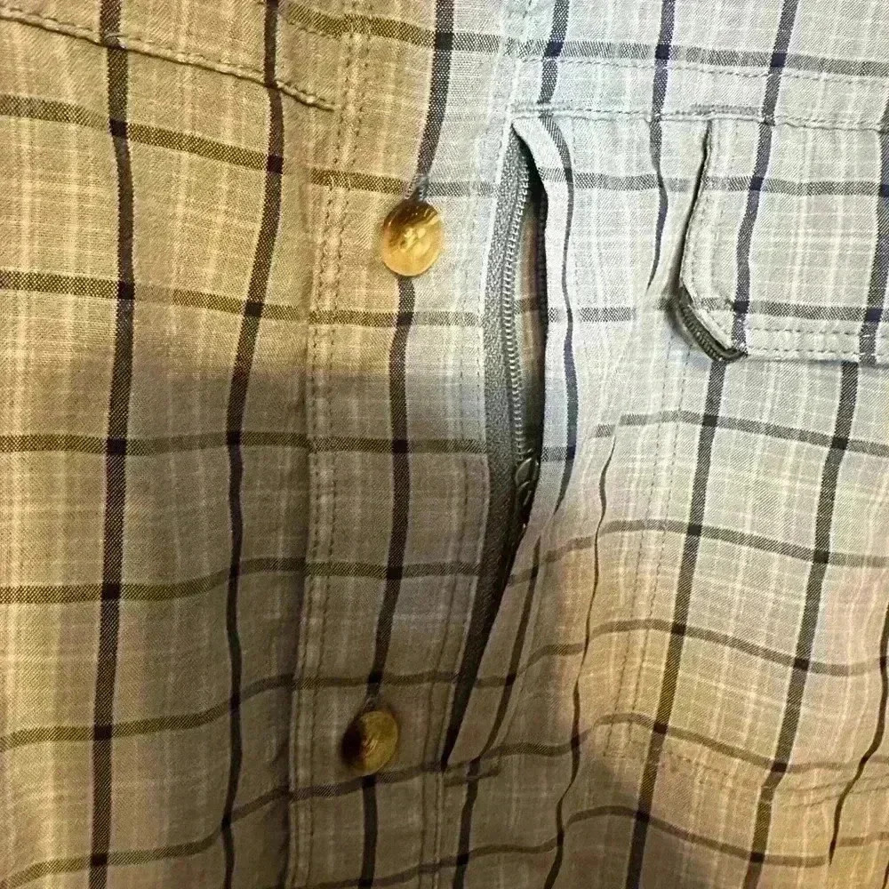 The North Face Plaid Short Sleeve Button Down - Large - Picture 3 of 6